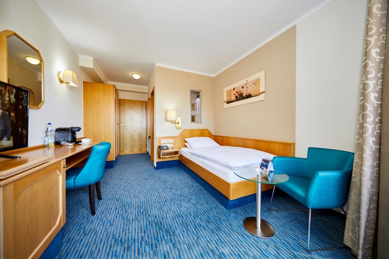 Sonnenhof Hotel Dietzenbach Eksteriør billede